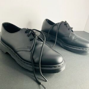 Dr. Martens Black 3-Eye Oxford Shoes Smooth Leather Men’s US 8 Lace Up